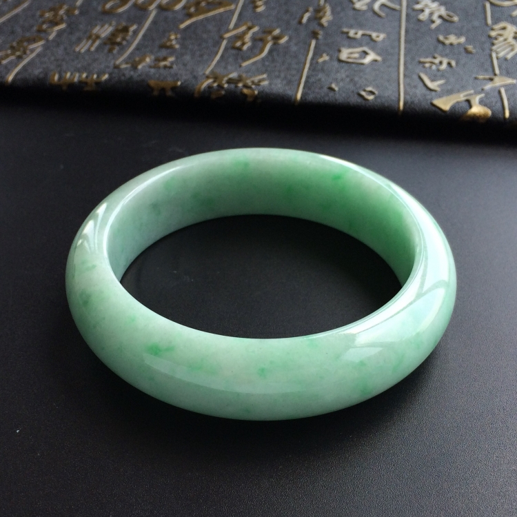 https://jdimg.jaadee.net//images/201606/goods_img/9554_d563d0f30d0.jpg