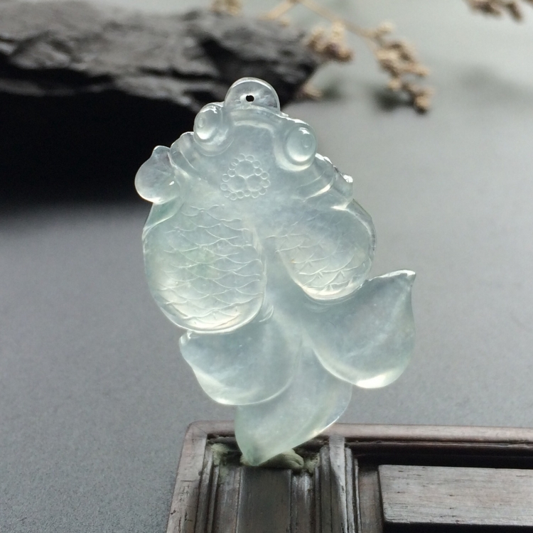 https://jdimg.jaadee.net//images/201606/goods_img/9581_15570987987.jpg
