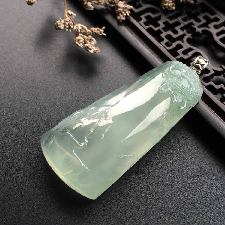 （超值推荐）冰种晴水山水牌挂件