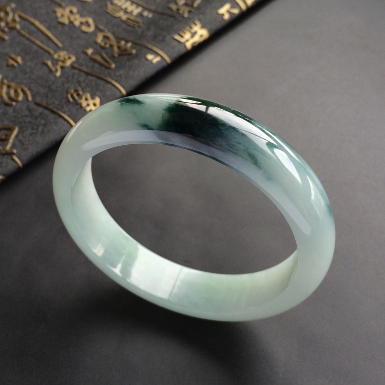 (超值推荐)糯冰种飘花手镯(59.4mm)