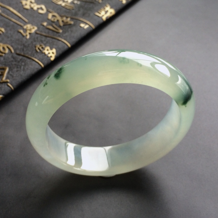 (超值推荐)冰种飘花手镯(56.3mm)