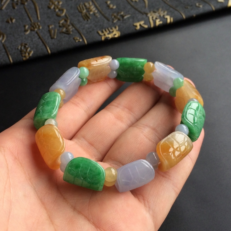 https://jdimg.jaadee.net//images/201607/goods_img/10943_155be18f082.jpg