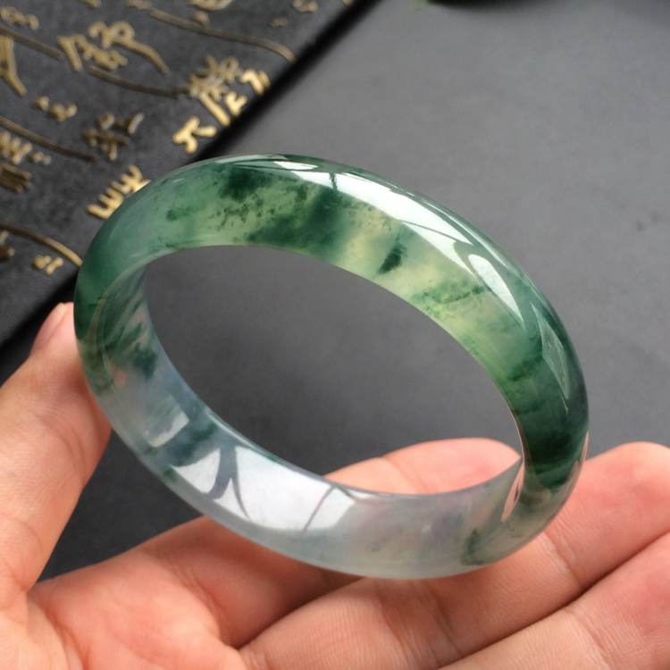 (超值推荐)冰种飘花手镯(57.2mm)