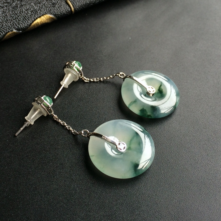 https://jdimg.jaadee.net//images/201607/goods_img/11011_d59782a1606.jpg