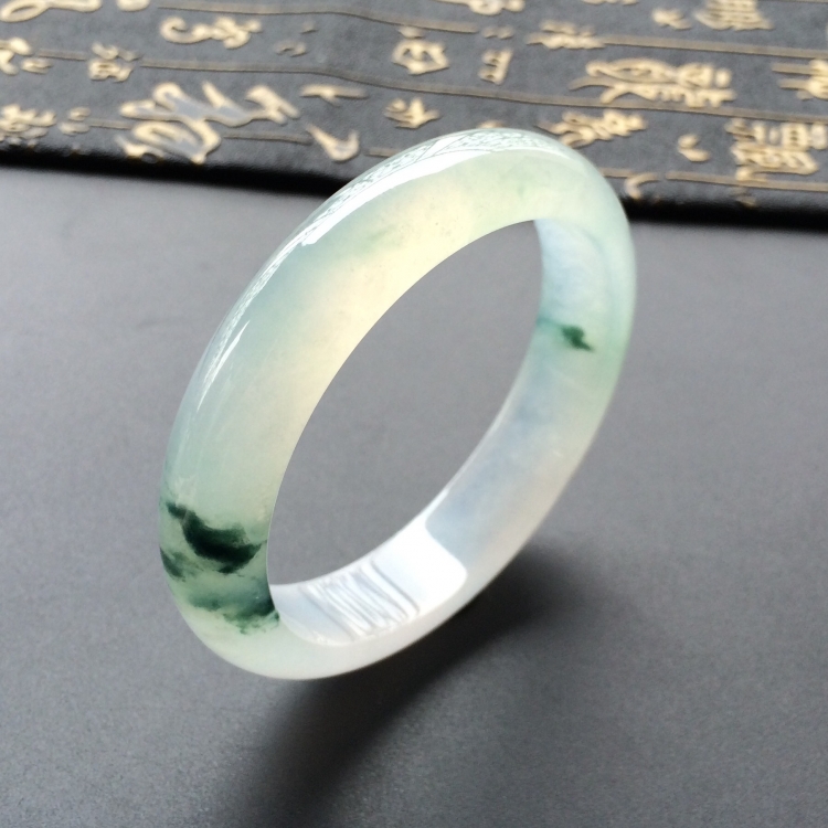 (超值推荐)冰种飘花手镯(56.6mm)
