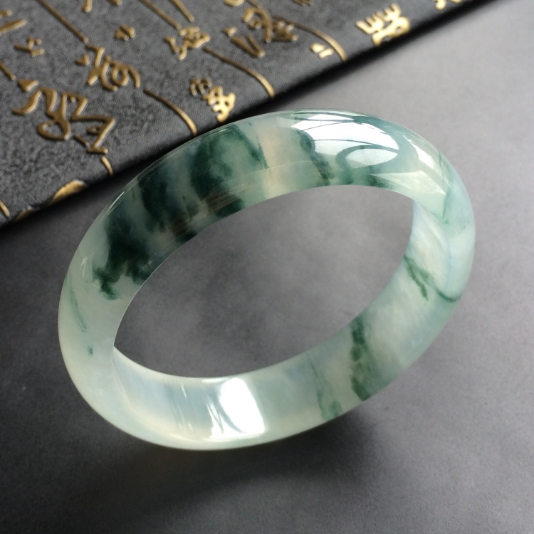 (超值推荐)冰种飘花手镯(58.5mm)