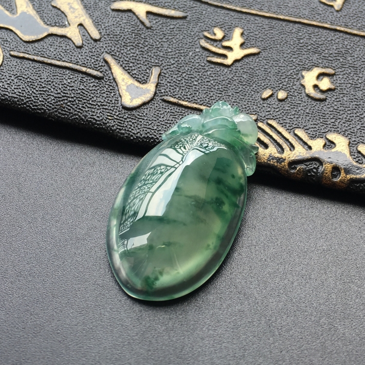 (超值推荐)冰种飘花寿桃挂件