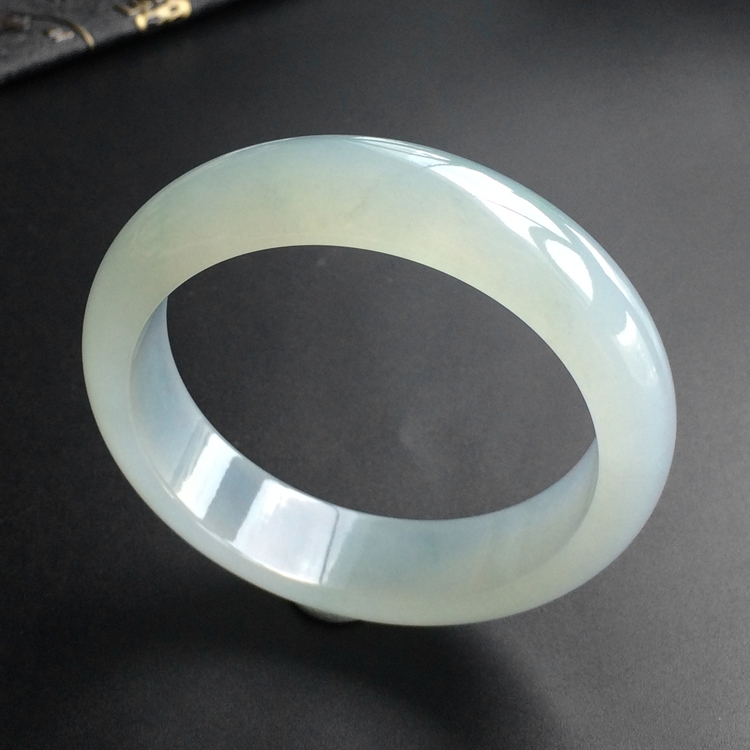 (超值推荐)冰种晴水手镯(54.2mm)