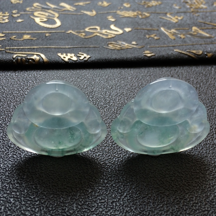 https://jdimg.jaadee.net//images/201607/goods_img/13215_1563a20aab4.jpg