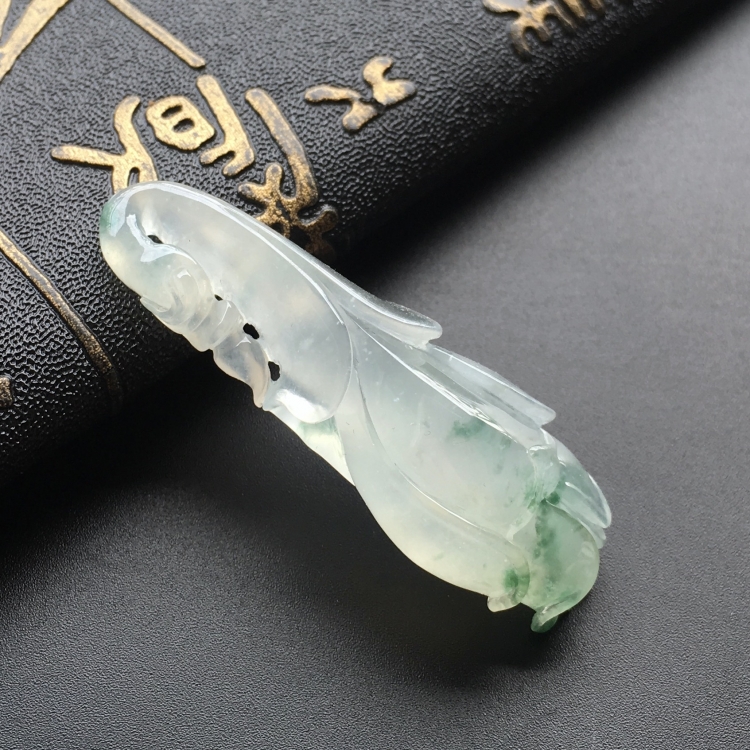 (超值推荐)冰种飘花玉兰花挂件