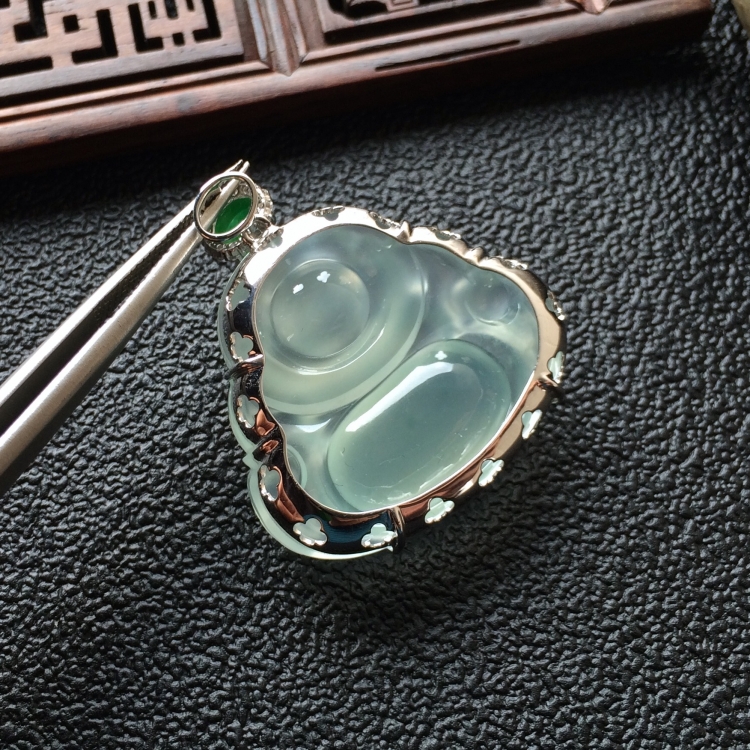 https://jdimg.jaadee.net//images/201608/goods_img/13696_d5f75a77bb9.jpg