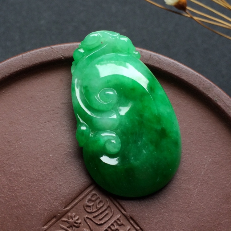 （超值推荐）糯冰种翠色如意挂件