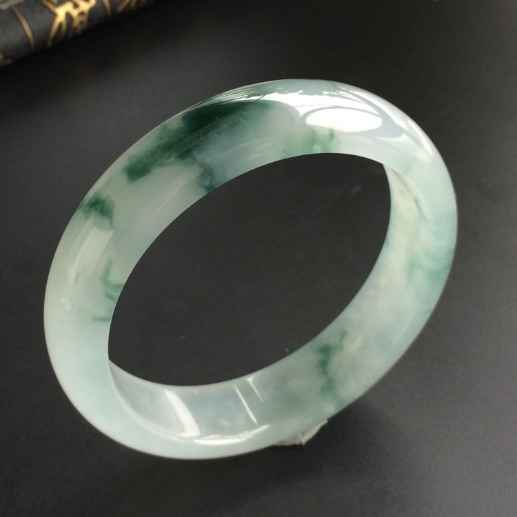 (超值推荐)冰种飘花手镯(58.2mm)