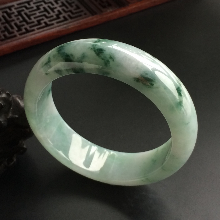(超值推荐)糯冰种飘花手镯(59.7mm)