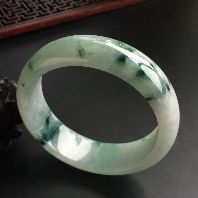 (超值推荐)糯冰种飘花手镯(58.8mm)