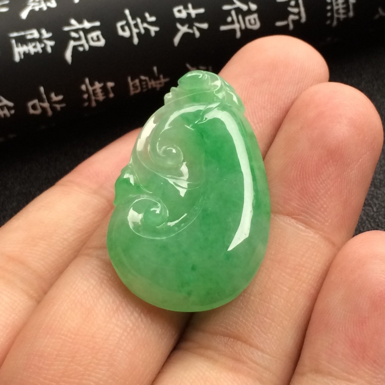 https://jdimg.jaadee.net//images/201608/goods_img/15023_d624465dcc6.jpg