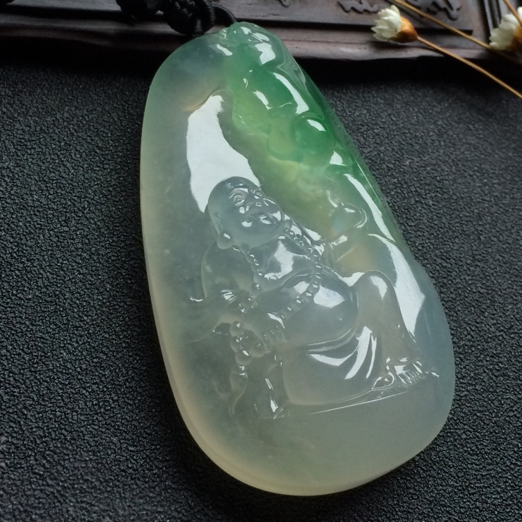 （超值推荐）冰种飘花纳福挂件
