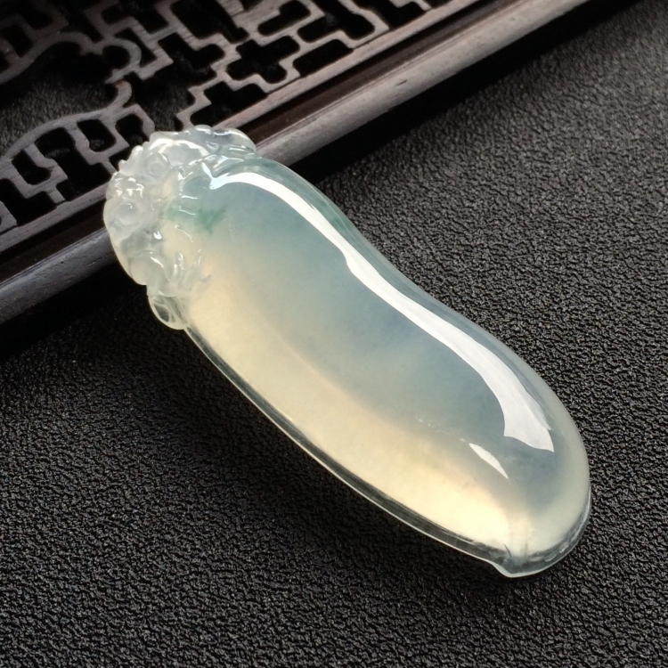 （超值推荐）冰种飘花福瓜挂件