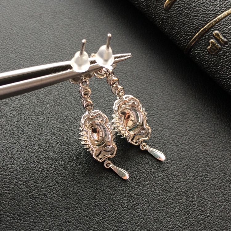 https://jdimg.jaadee.net//images/201608/goods_img/15813_d63ea793fb7.jpg