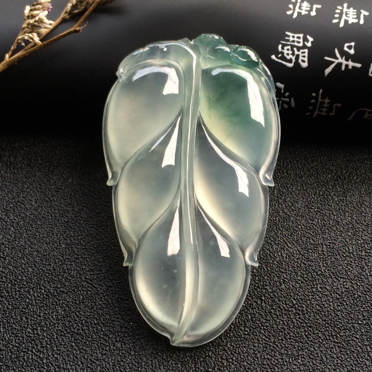 https://jdimg.jaadee.net//images/201608/goods_img/15872_156d4101bc5.jpg