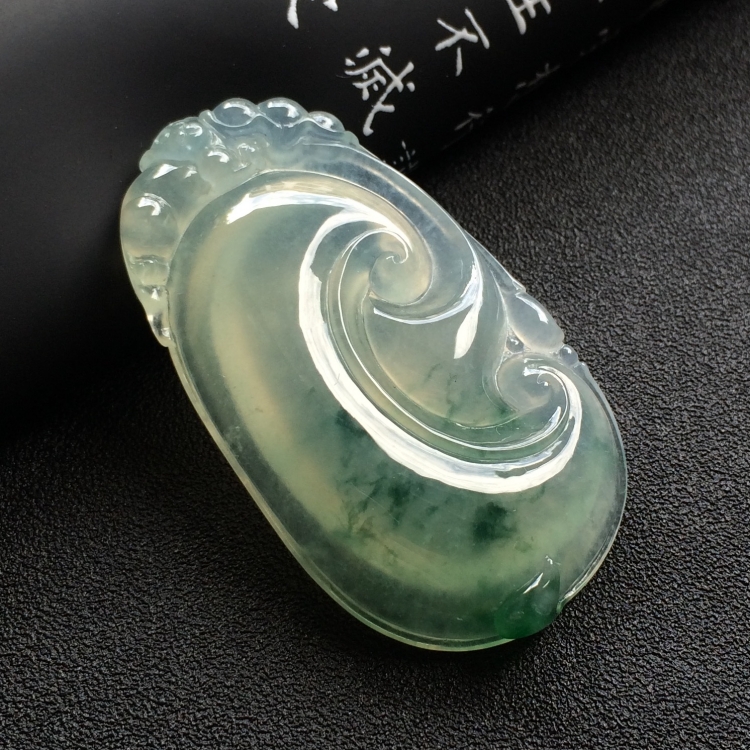 （超值推荐）冰种飘花如意挂件
