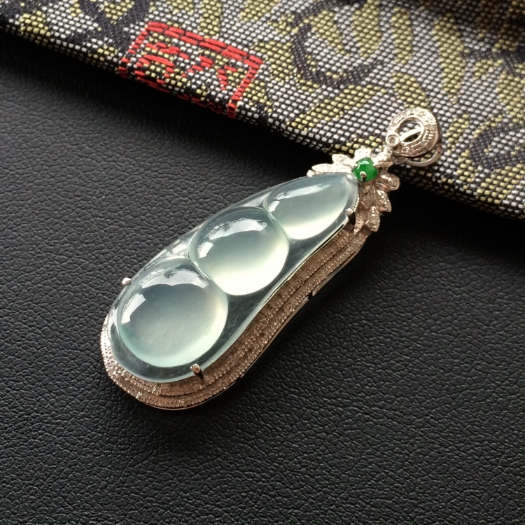 https://jdimg.jaadee.net//images/201608/goods_img/15948_d645421bcc5.jpg