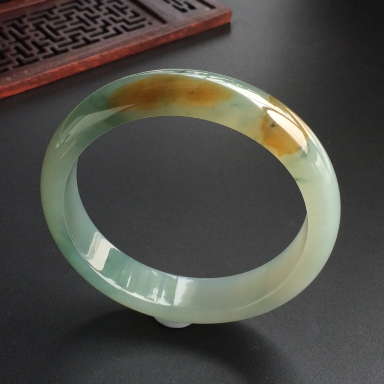 (超值推荐)糯冰种晴水黄翡手镯(58.7mm)