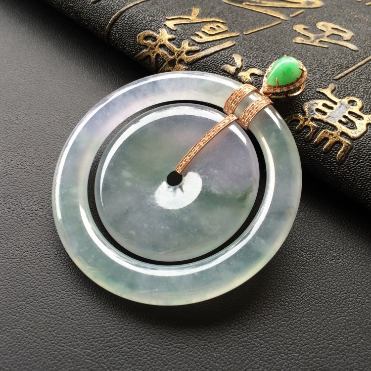(超值推荐)冰种淡紫罗兰略飘花镶玫瑰金钻石平安环胸坠