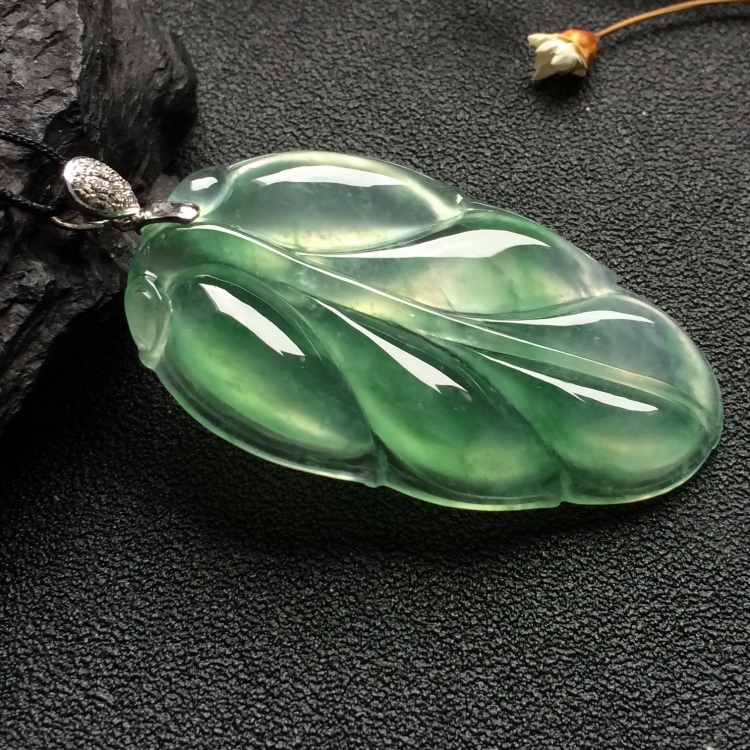 https://jdimg.jaadee.net//images/201609/goods_img/16218_d64e4b6e3d0.jpg