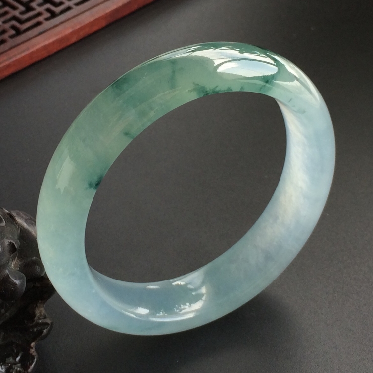 (超值推荐)冰种飘花手镯(54.5mm)