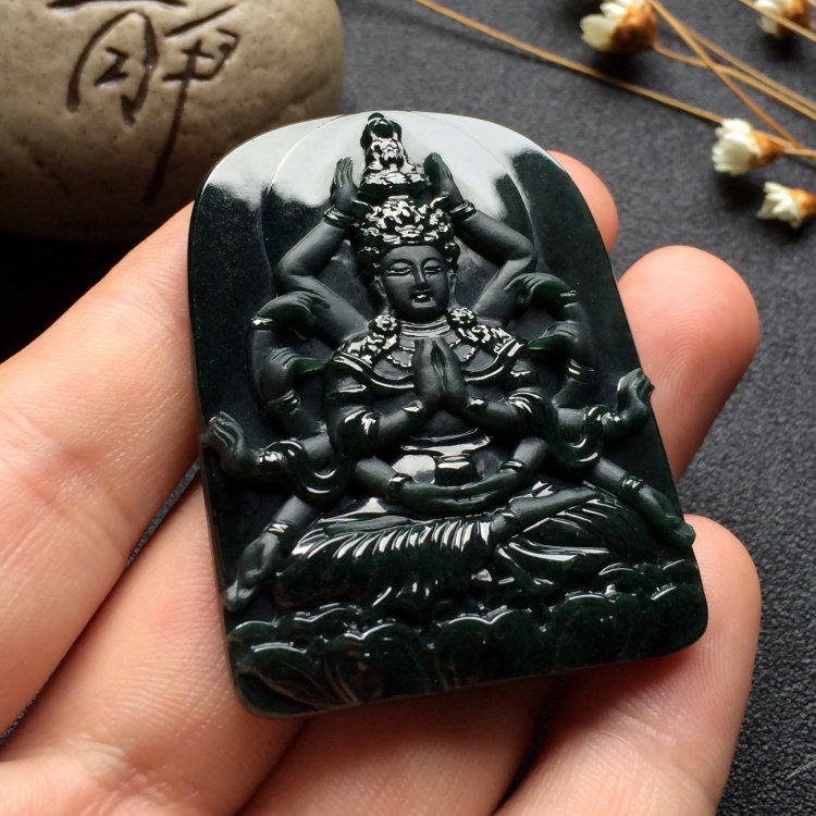 （超值推荐）冰种墨翠千手观音挂件