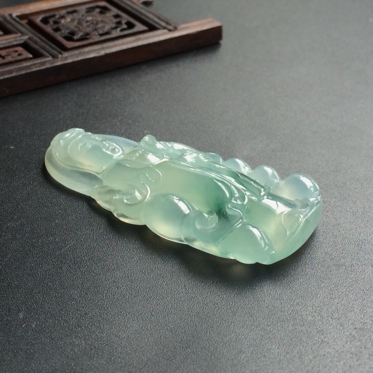 (超值推荐)冰种飘花观音挂件