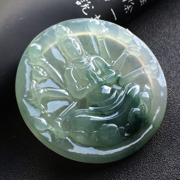 （超值推荐）冰种飘花千手观音挂件