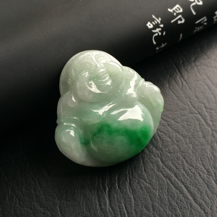 （超值推荐）糯冰种飘翠玉佛挂件