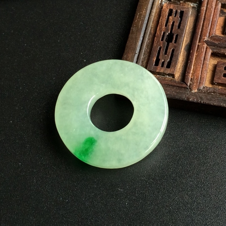 (超值推荐)冰种飘翠平安扣挂件