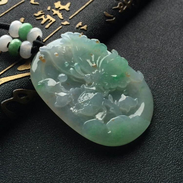 （超值推荐）糯冰种淡三彩蝶恋花挂件