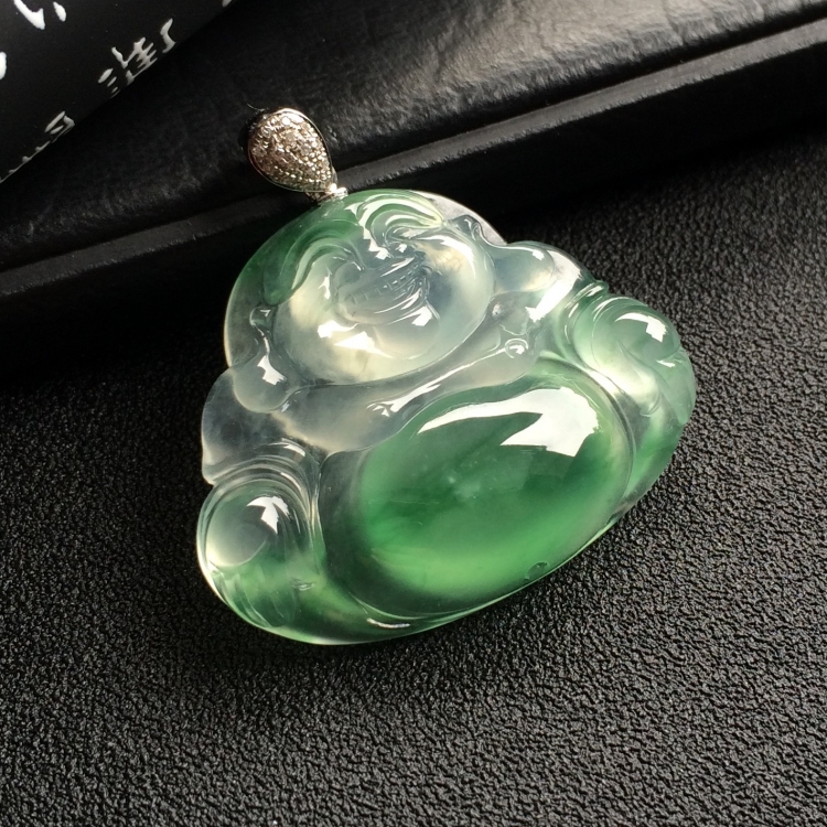 （超值推荐）冰种飘花玉佛挂件