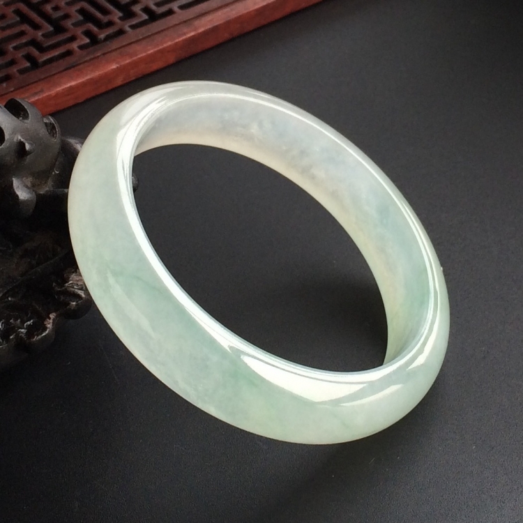 (超值推荐)冰种飘花手镯(53.3mm)