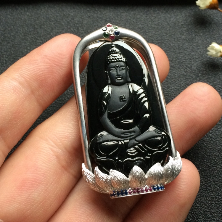 （超值推荐）冰种墨翠镶18k白金释迦牟尼胸坠