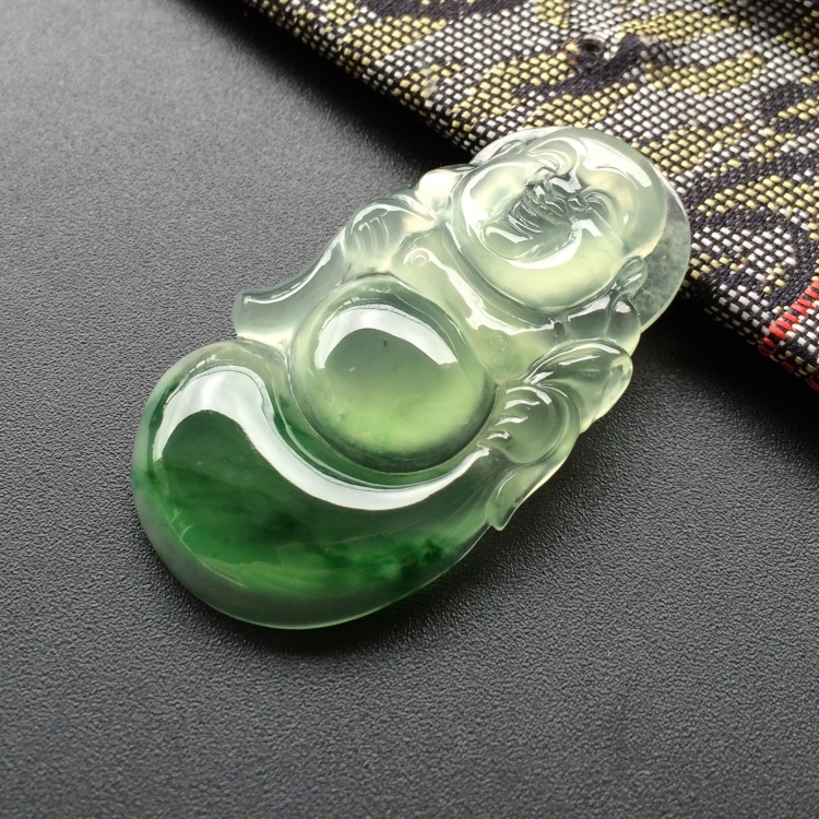 (超值推荐)冰种飘绿花布袋佛挂件