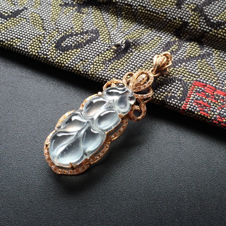 https://jdimg.jaadee.net//images/201610/goods_img/18935_d6c588fcf37.jpg
