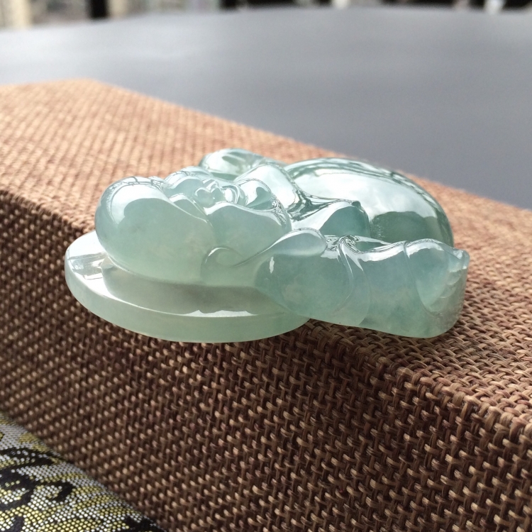https://jdimg.jaadee.net//images/201610/goods_img/19010_d6c86fb7a0d.jpg