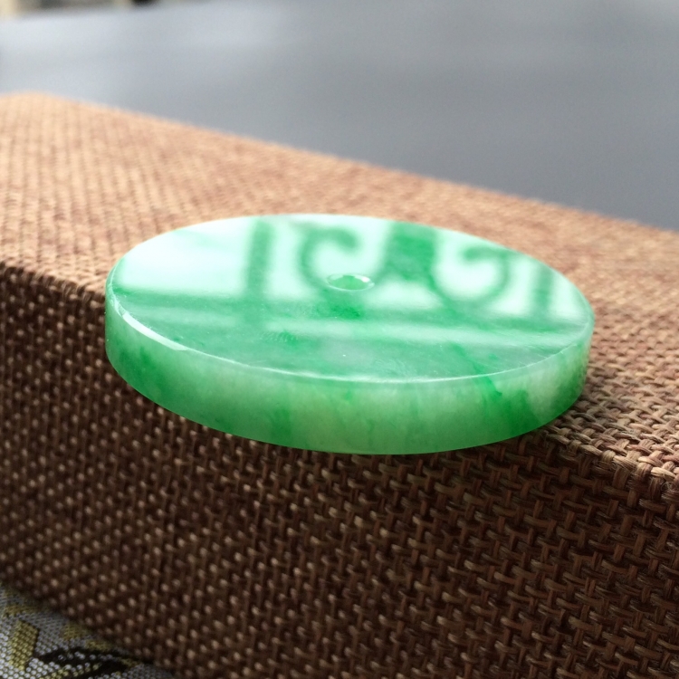https://jdimg.jaadee.net//images/201610/goods_img/19031_d6c88240e39.jpg