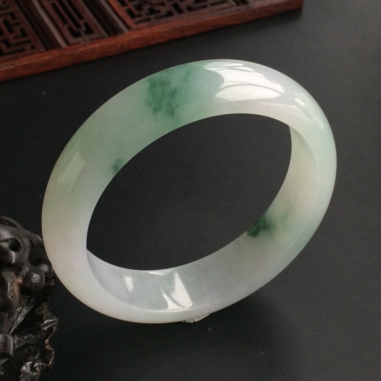(超值推荐)糯冰种飘花手镯(57.8mm)