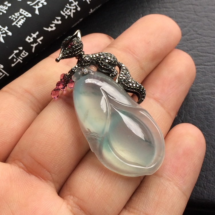 https://jdimg.jaadee.net//images/201610/goods_img/19140_d6cba90281a.jpg