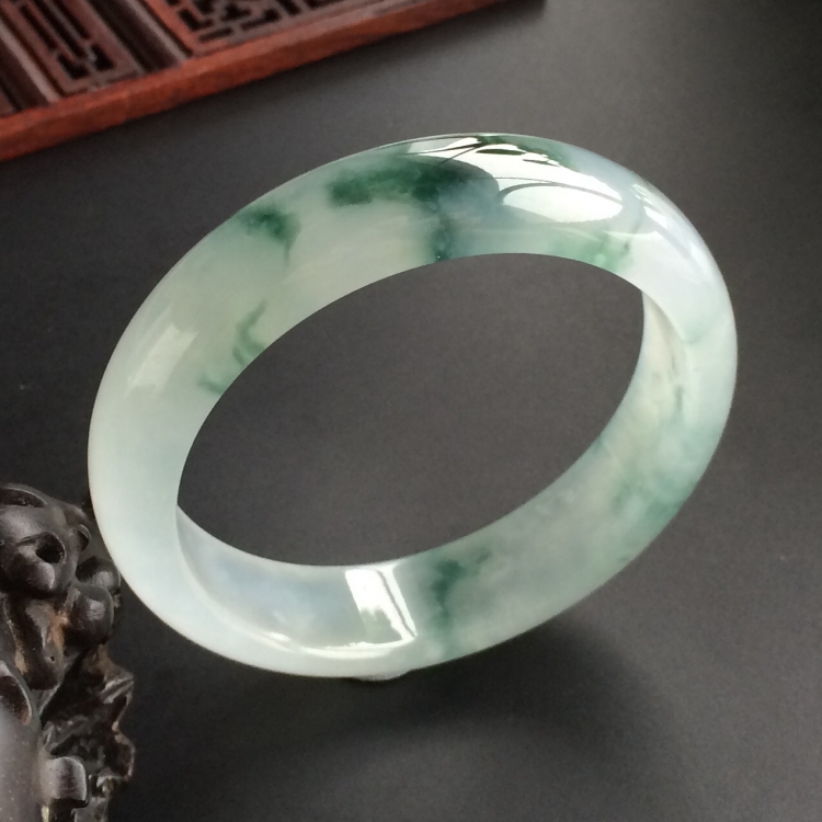 (超值推荐)冰种飘花手镯(58.3mm)