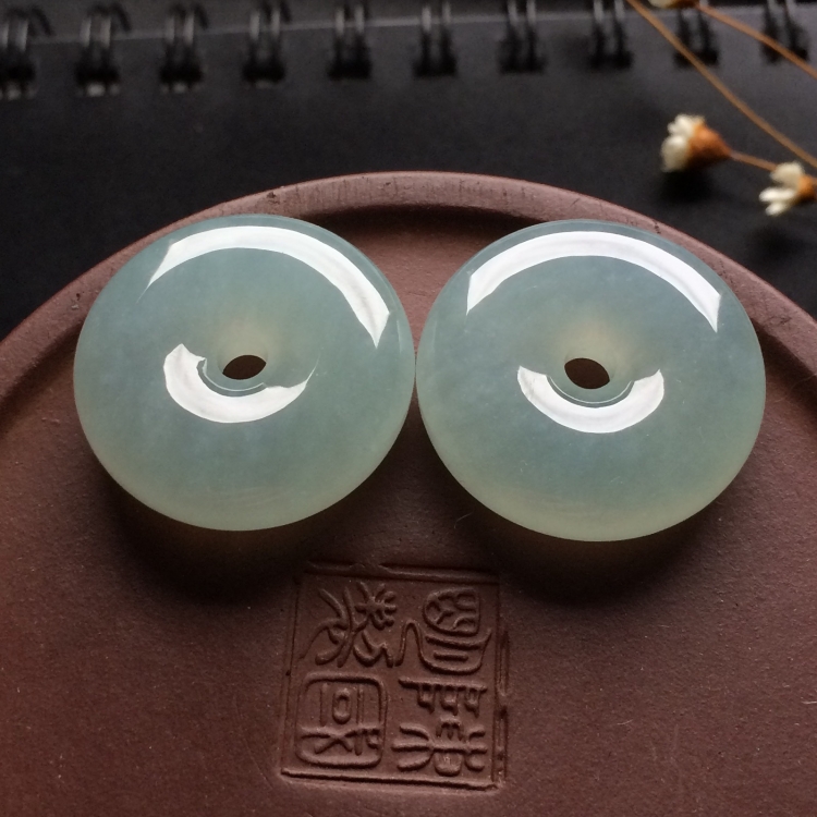 （超值推荐）冰种晴水平安扣挂件（一对）