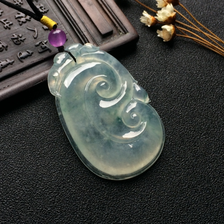 （超值推荐）冰种略飘花如意挂件