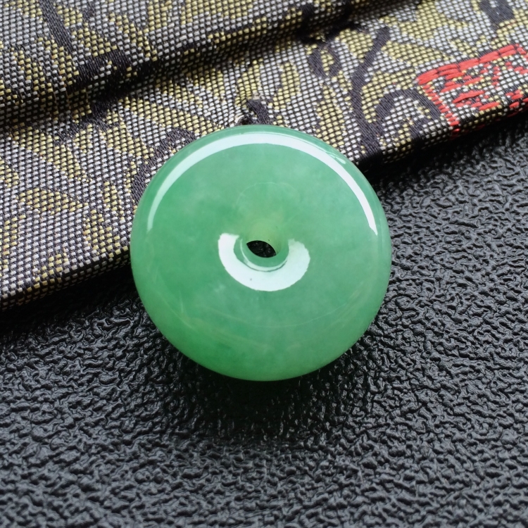 https://jdimg.jaadee.net//images/201610/goods_img/20352_d6ec75cb840.jpg