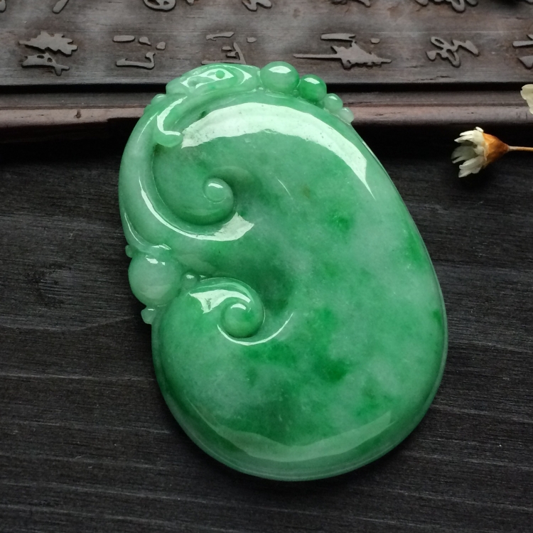 （超值推荐）糯冰种飘翠如意挂件